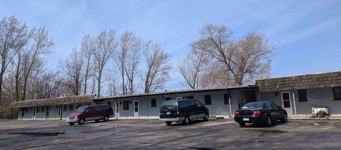 Lake Shore Motel (Kennys Lakeshore Motel) - From Lakeshore Motel Website (newer photo)